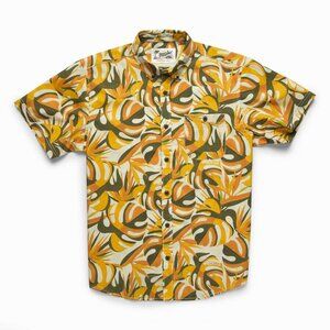 Howler Brothers Mansfield Short-Sleeved Shirt: Monstera Mash Citron